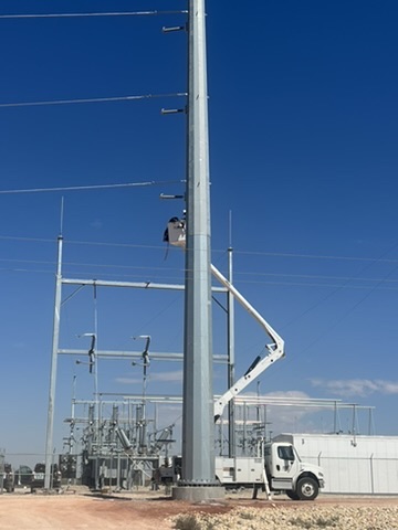 KTX crew working beside electrical infrastructure